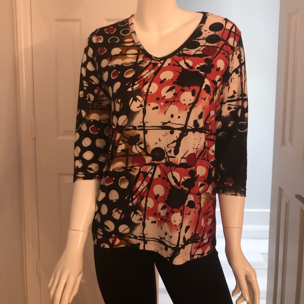 Women’s blouse 3/4 sleeve circles